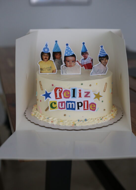 Tarta Feliz Cumple (decoración simple)